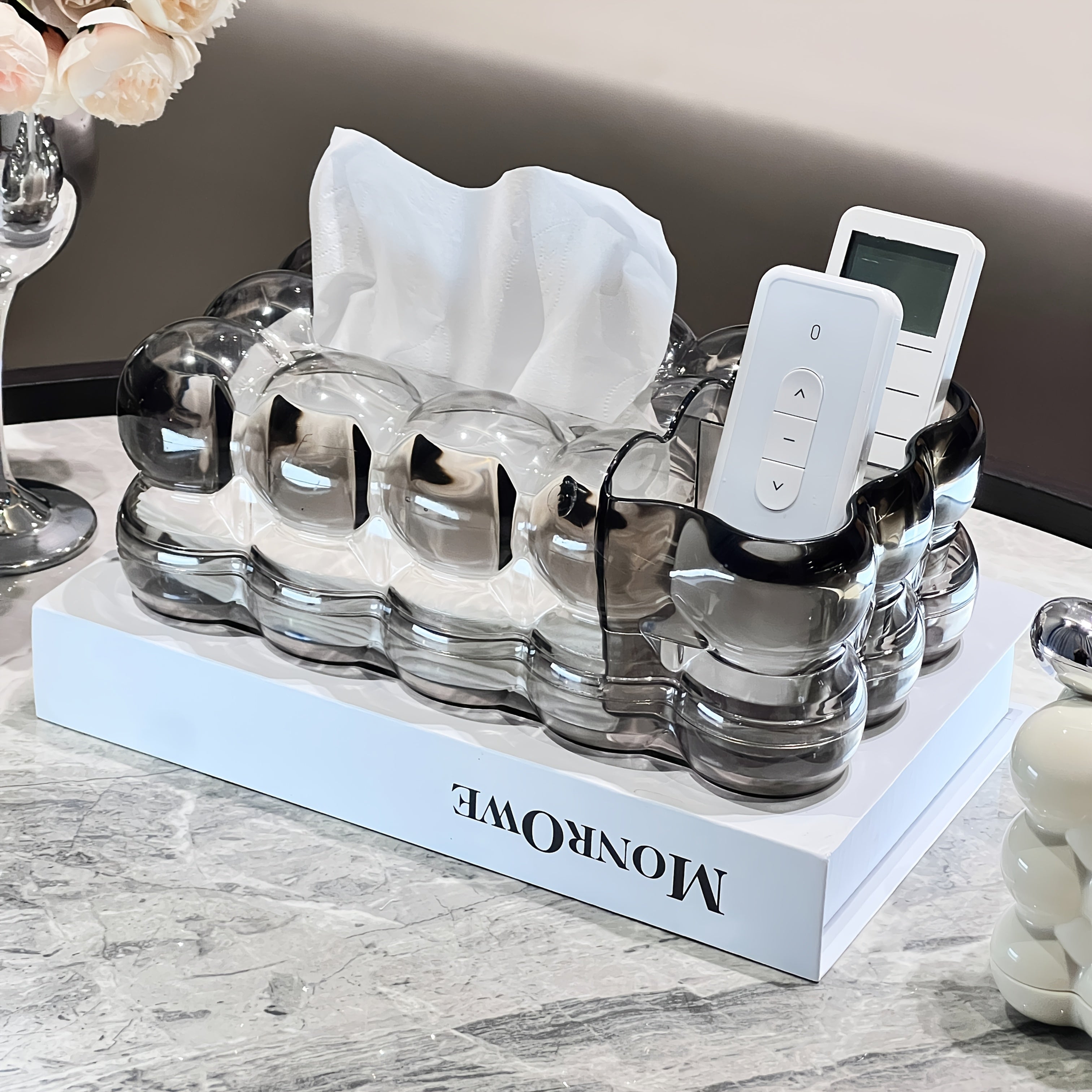 1pc Elegant Clear Plastic Tissue Box Holder with Two Storage Compartments and Rabbit Accents - Cloud-shaped Home Decor Storage Box for Living Room, Bedroom, Office, Kitchen, and Dining Area Storage and Decor